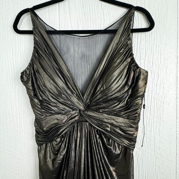 Adrianna Papell Metallic Draped V-Neck Evening Gown - Ruched Formal Dress Size 8 - Picture 12 of 13